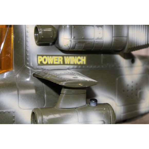 2001 GI Joe US Army Helicopter 2HQ-12w/Power Winch - Works! - Picture 13 of 13